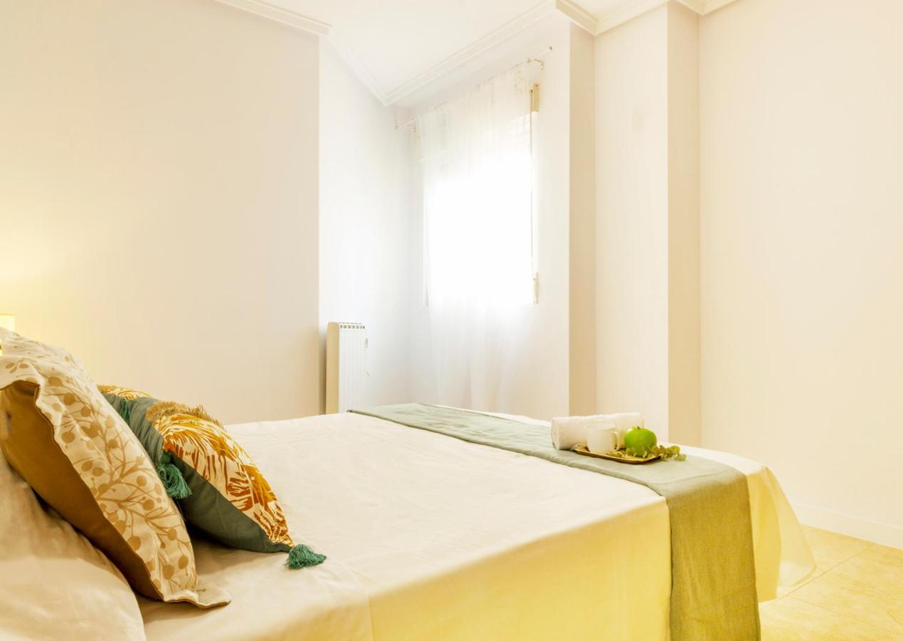 Apartamento Pink Maritimo Torrevieja Zewnętrze zdjęcie