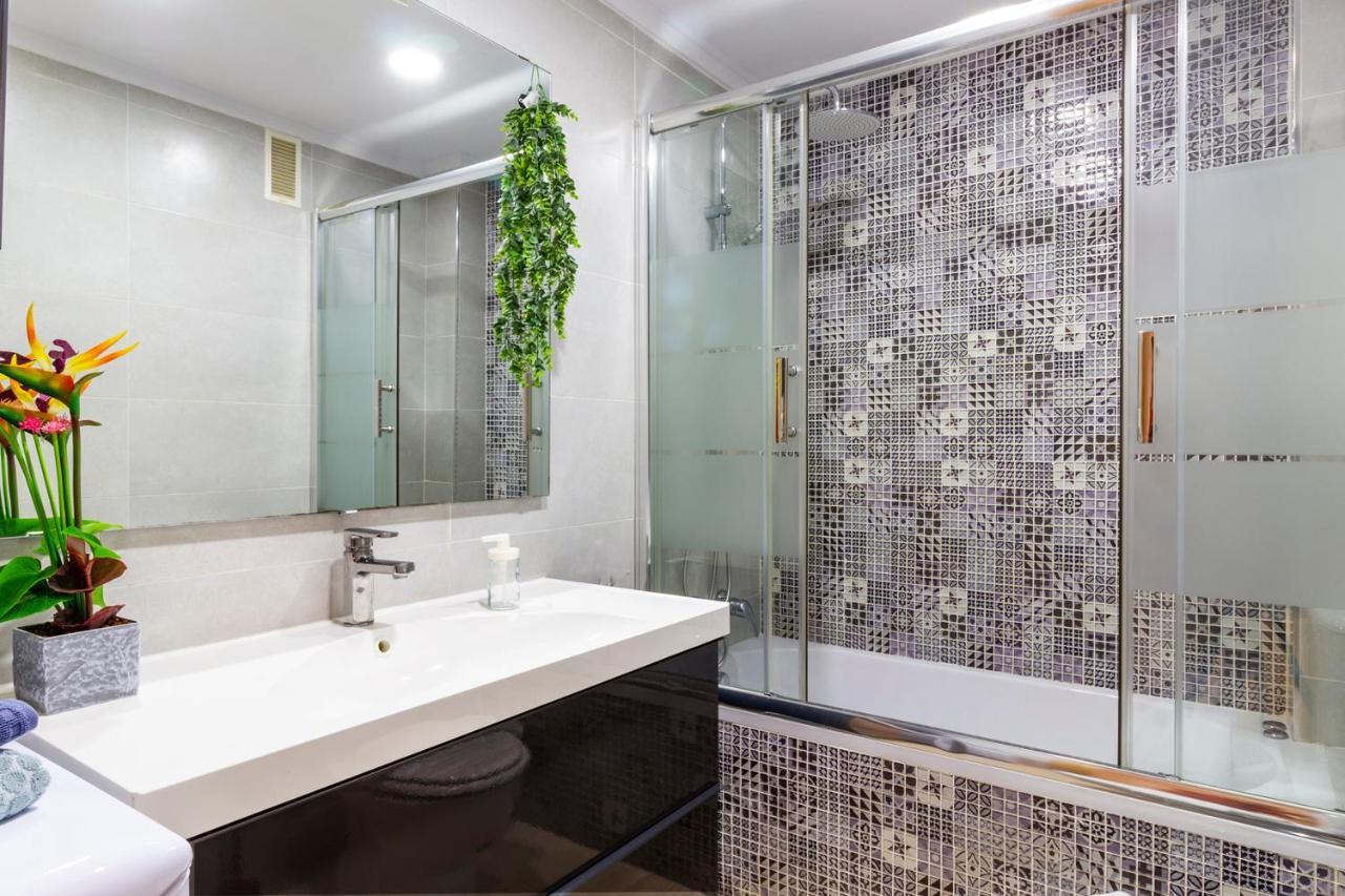 Apartamento Pink Maritimo Torrevieja Zewnętrze zdjęcie