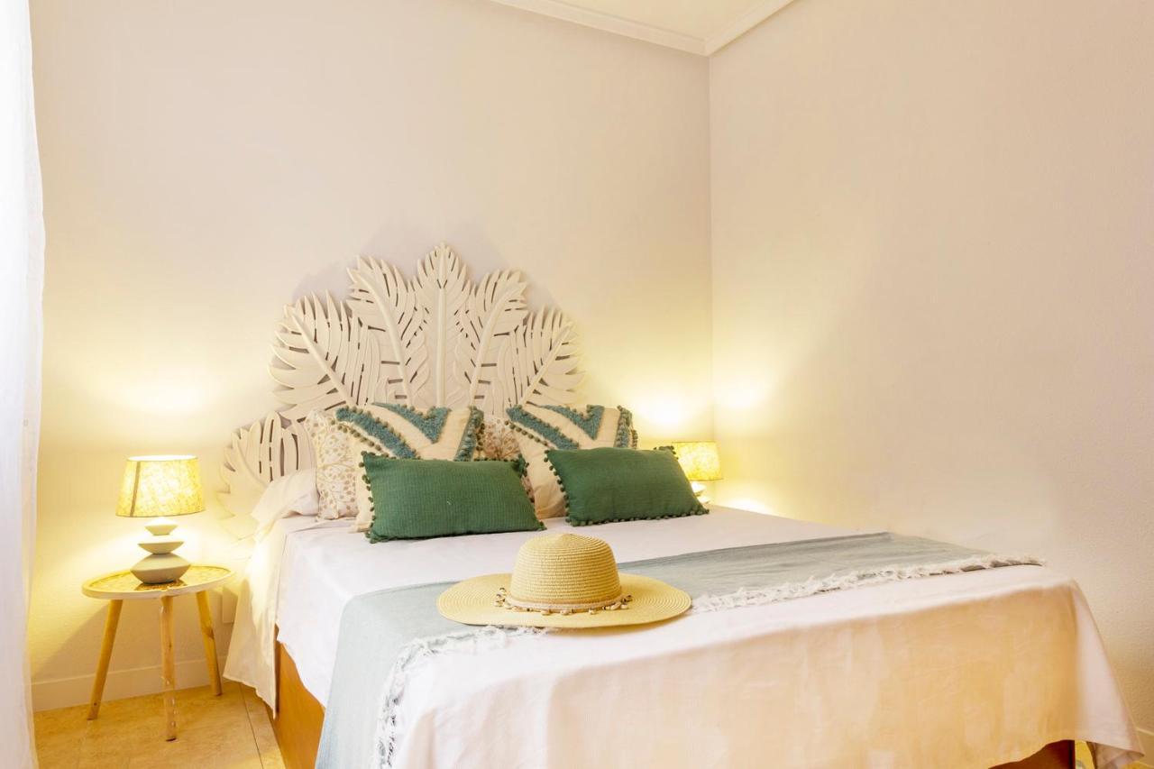 Apartamento Pink Maritimo Torrevieja Zewnętrze zdjęcie