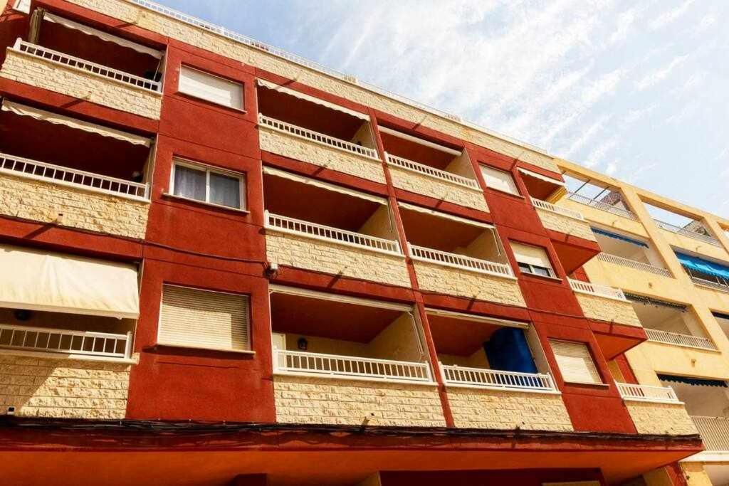 Apartamento Pink Maritimo Torrevieja Zewnętrze zdjęcie