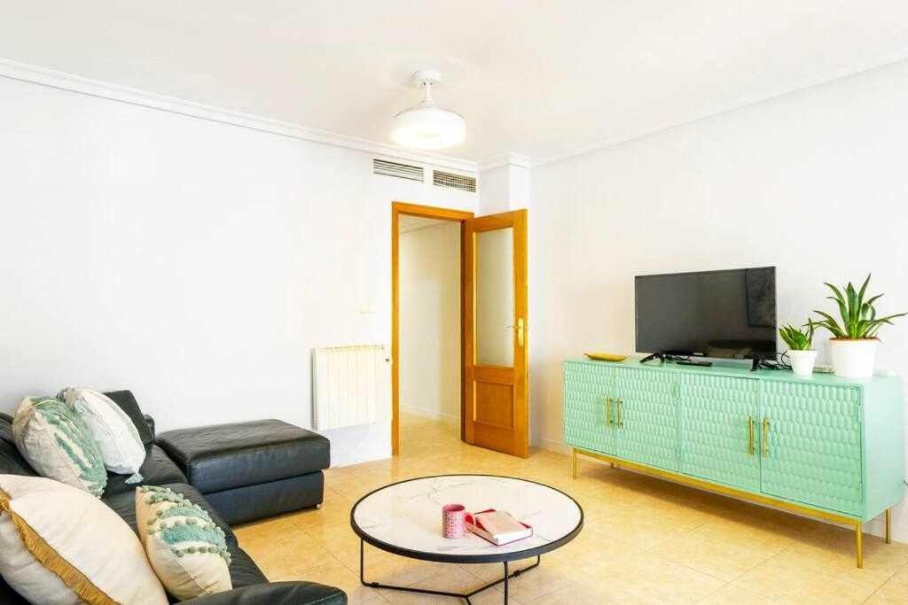 Apartamento Pink Maritimo Torrevieja Zewnętrze zdjęcie
