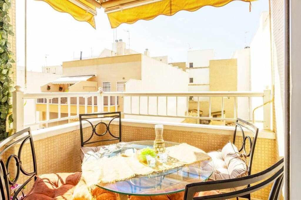 Apartamento Pink Maritimo Torrevieja Zewnętrze zdjęcie