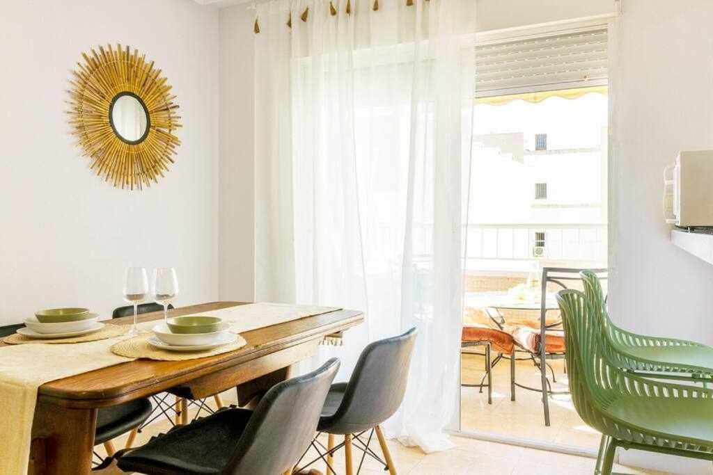 Apartamento Pink Maritimo Torrevieja Zewnętrze zdjęcie