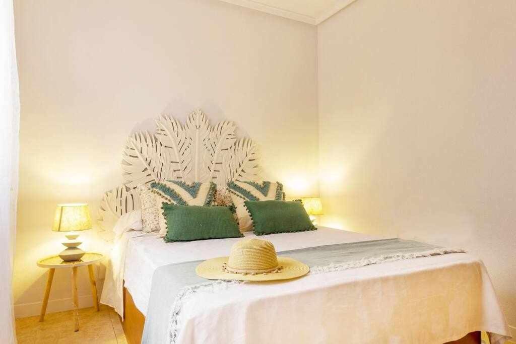 Apartamento Pink Maritimo Torrevieja Zewnętrze zdjęcie
